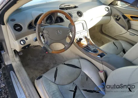 2005 Mercedes-Benz Sl 500 from USA, damaged, VIN WDBSK75F35F099084